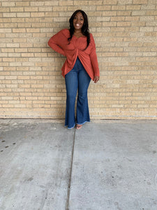 Knot Your Average Top